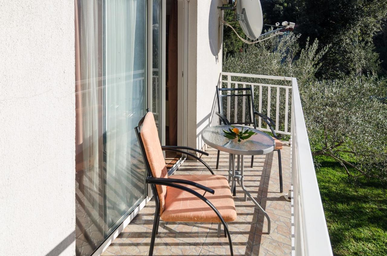 Apartments With A Parking Space Zuljana, Peljesac - 4574 Exterior photo