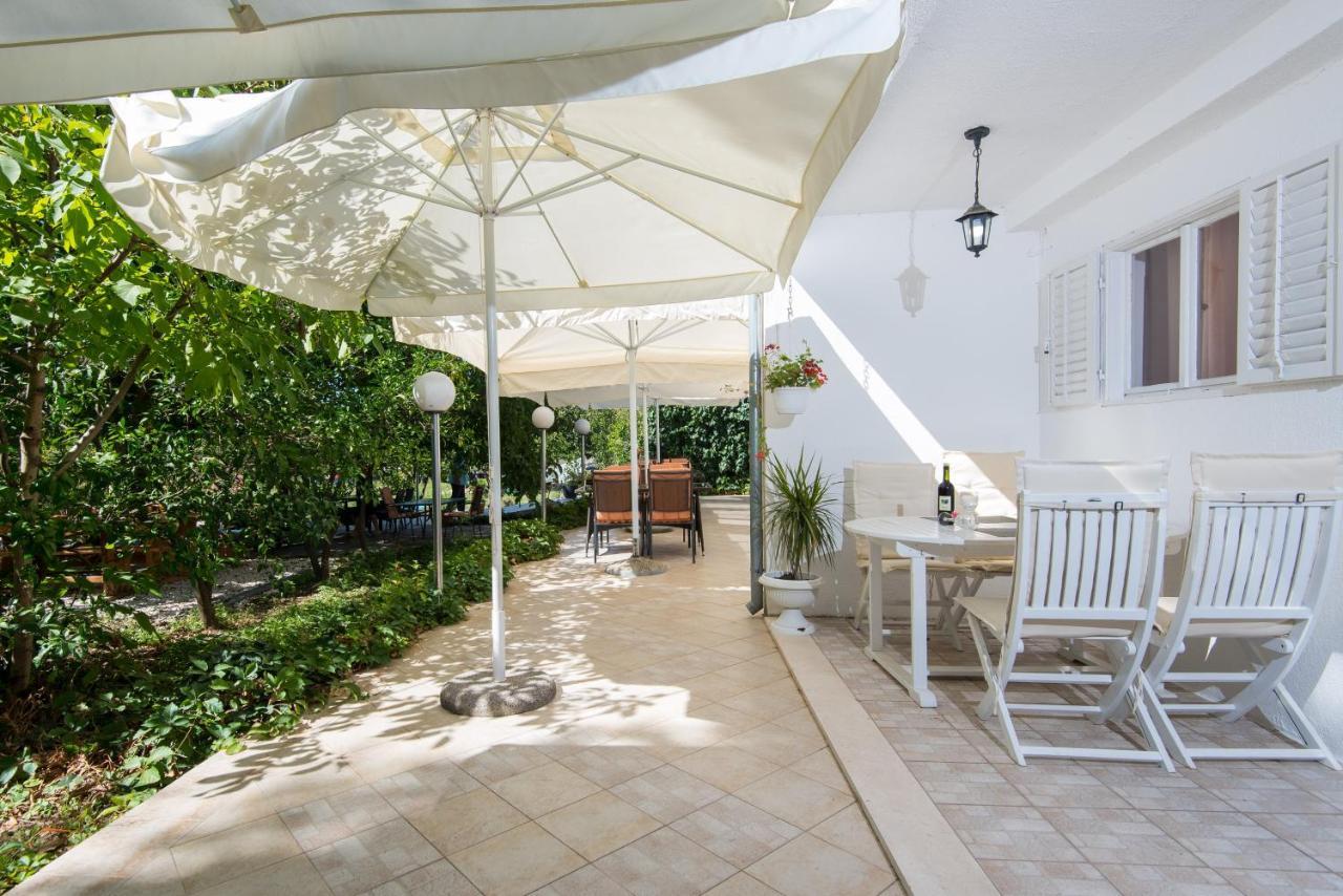 Apartments With A Parking Space Zuljana, Peljesac - 4574 Exterior photo