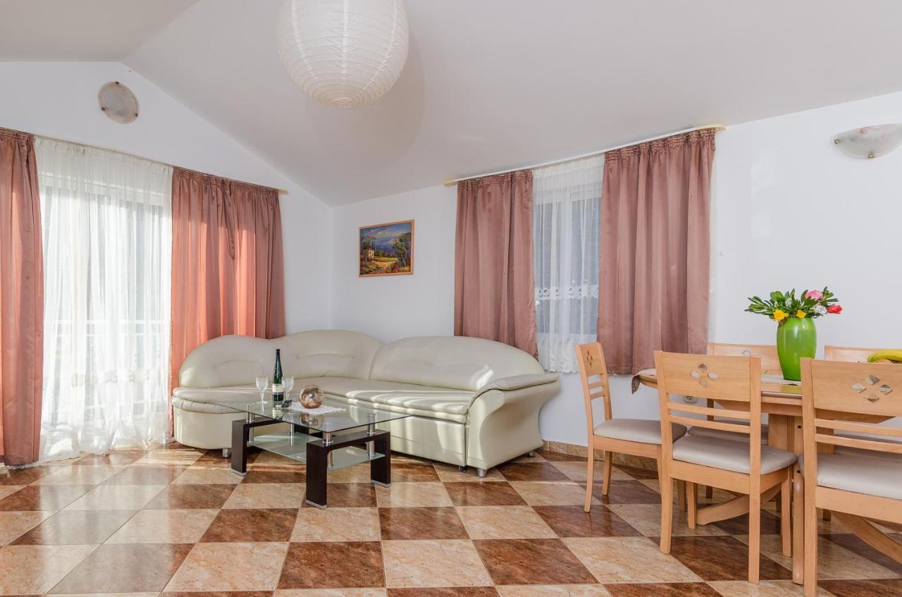 Apartments With A Parking Space Zuljana, Peljesac - 4574 Exterior photo