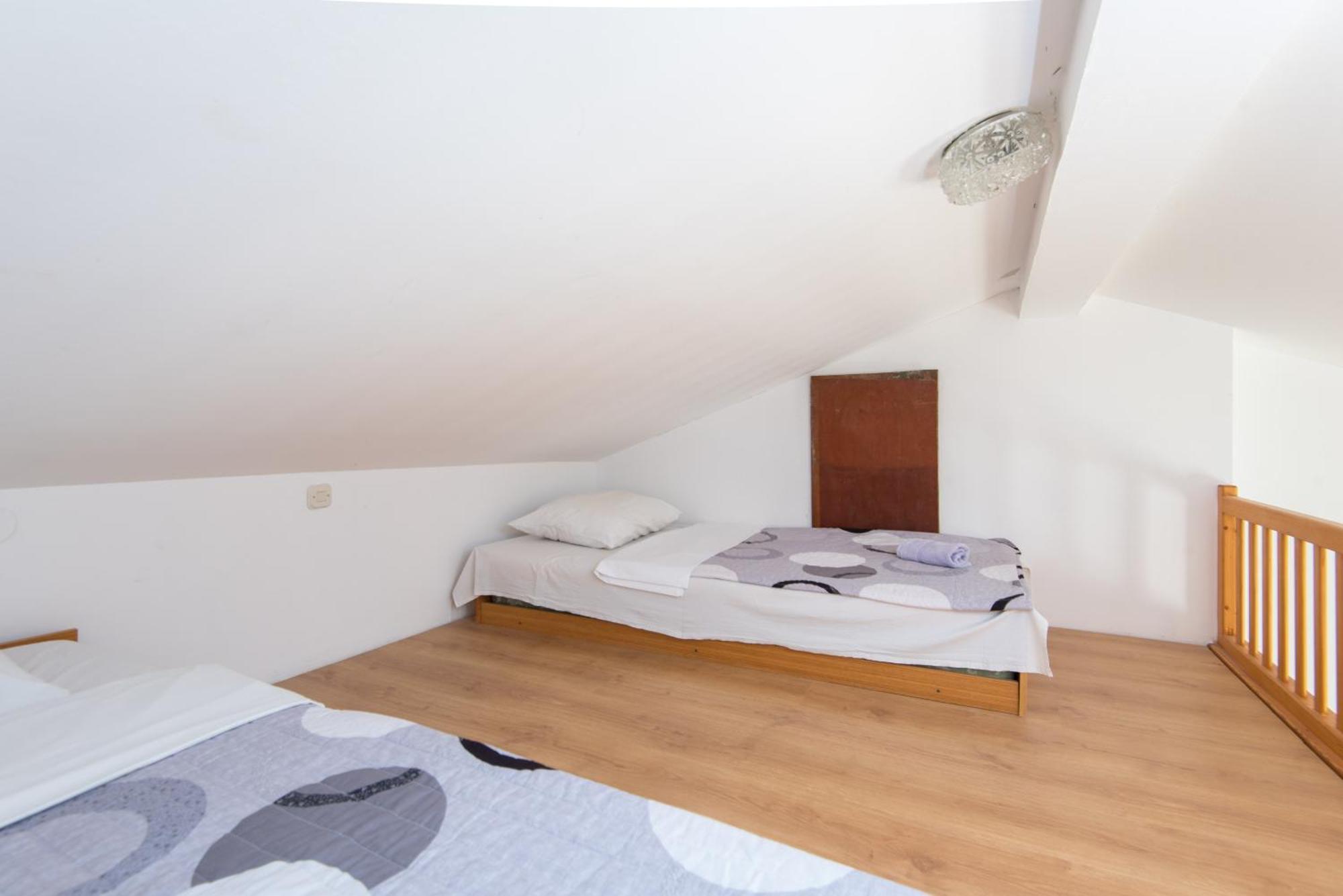 Apartments With A Parking Space Zuljana, Peljesac - 4574 Room photo